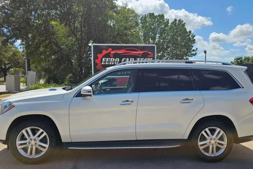 2013 Mercedes Benz GL 450 photo 1