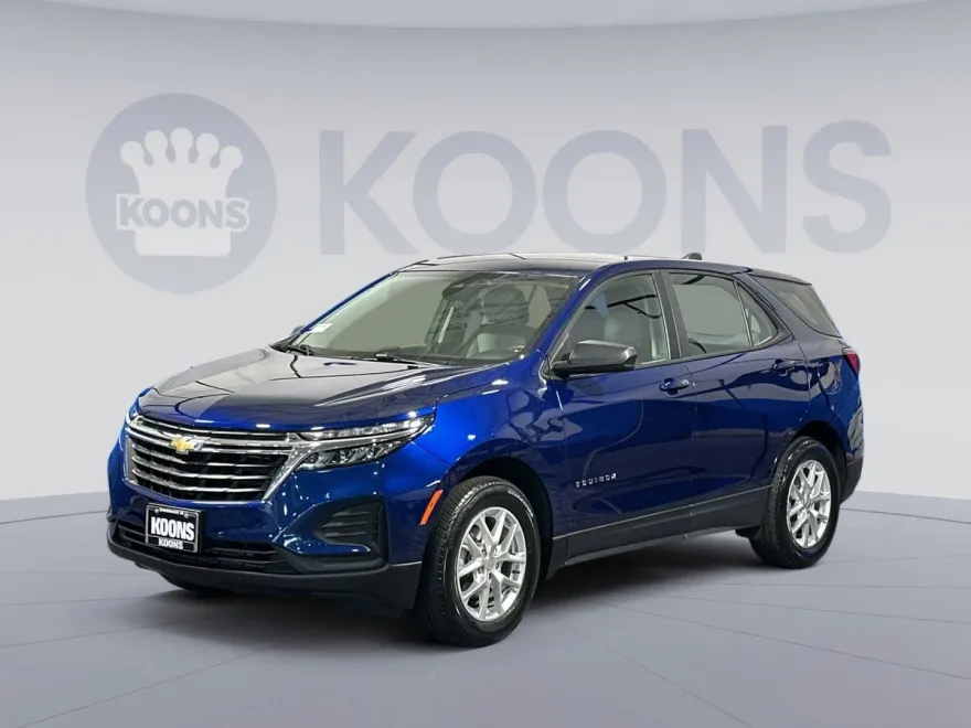 2022 Chevrolet Equinox LS photo 1