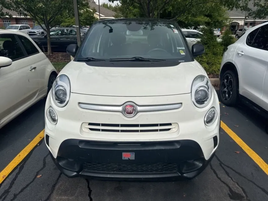 2015 Fiat 500L Trekking photo 1
