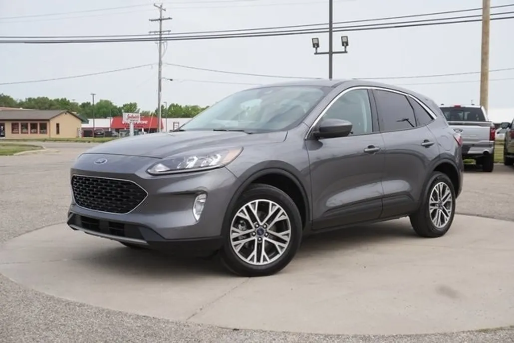 2022 Ford Escape SEL photo 1