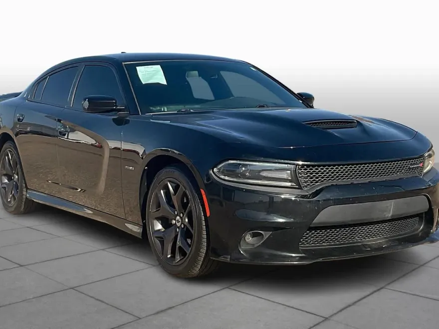 2019 Dodge Charger R/T photo 1