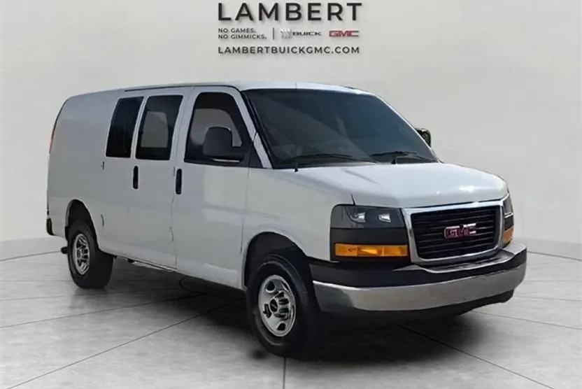 2023 Gmc Savana Cargo 2500 photo 1