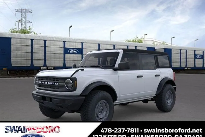 2025 Ford Bronco Base photo 1
