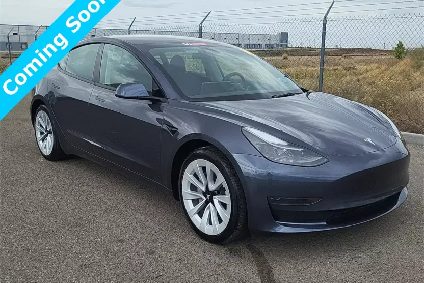 2023 Tesla Model 3 photo 1