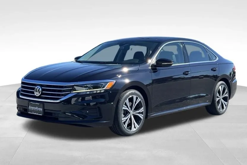 2020 Volkswagen Passat 2.0T SEL photo 1