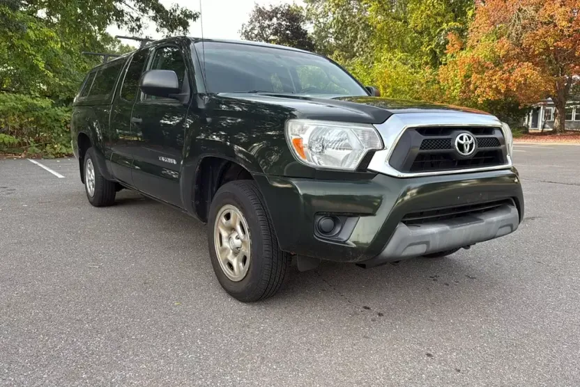 2013 Toyota Tacoma Access Cab photo 1