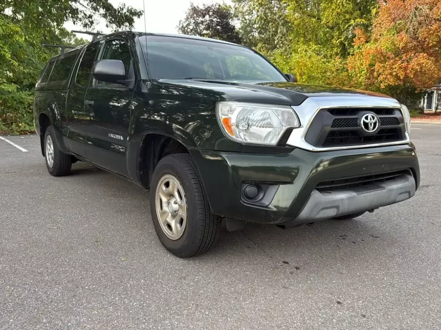 2013 Toyota Tacoma Access Cab photo 1