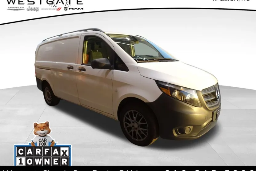 2017 Mercedes Benz Metris Cargo Van photo 1