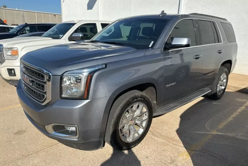 2018 Gmc Yukon SLT photo 1