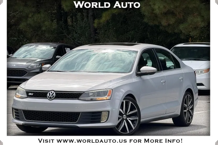2013 Volkswagen Jetta 2.0T GLI photo 1