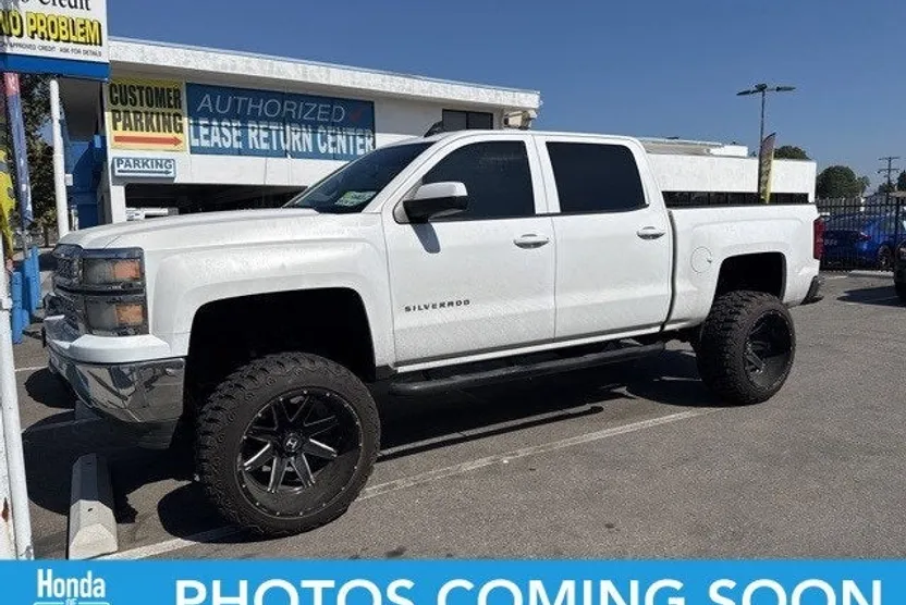 2014 Chevrolet Silverado 1500 LT photo 1