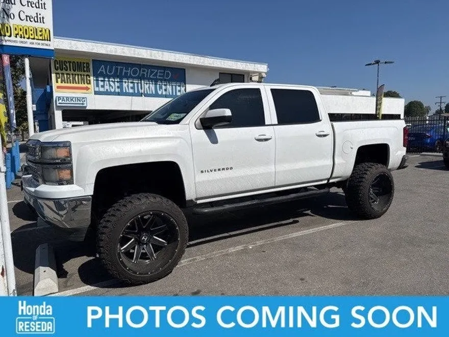2014 Chevrolet Silverado 1500 LT photo 1