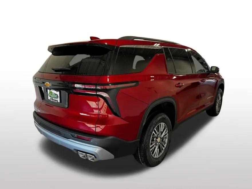 2026 Chevrolet Traverse photo 1