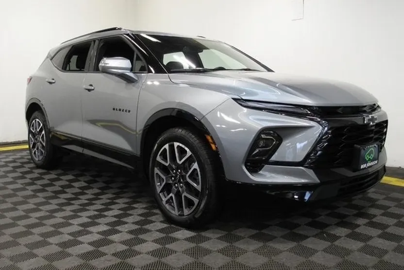 2024 Chevrolet Blazer RS photo 1
