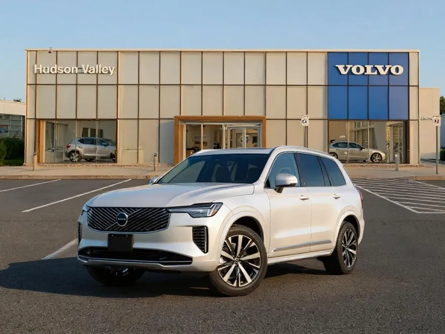 2026 Volvo XC90 Plus photo 1