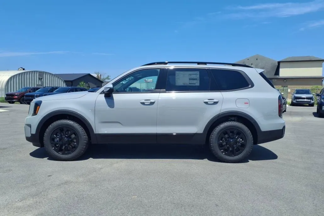 2025 Kia Telluride EX X-Pro photo 1