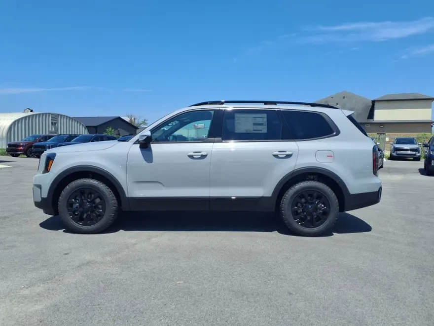 2025 Kia Telluride EX X-Pro photo 1