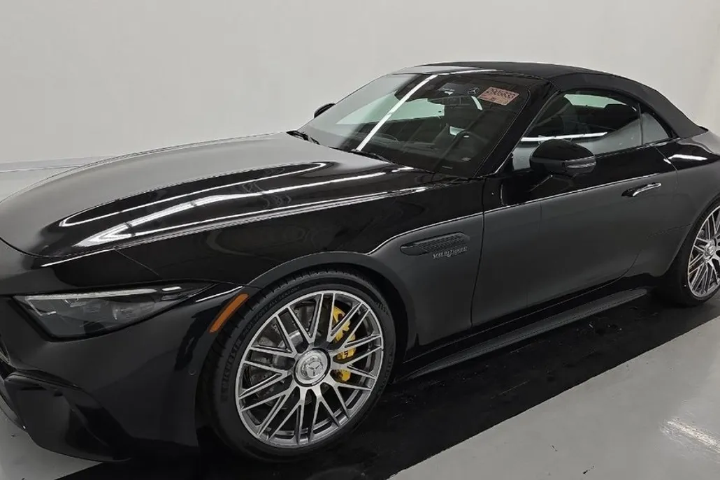 2022 Mercedes Benz SL 63 AMG photo 1