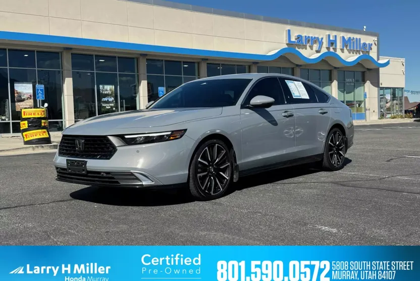 2024 Honda Accord Hybrid Touring photo 1