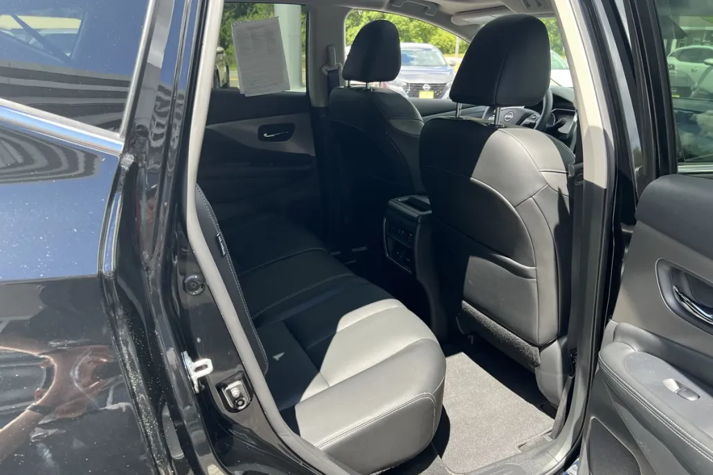 2024 Nissan Murano SL photo 1