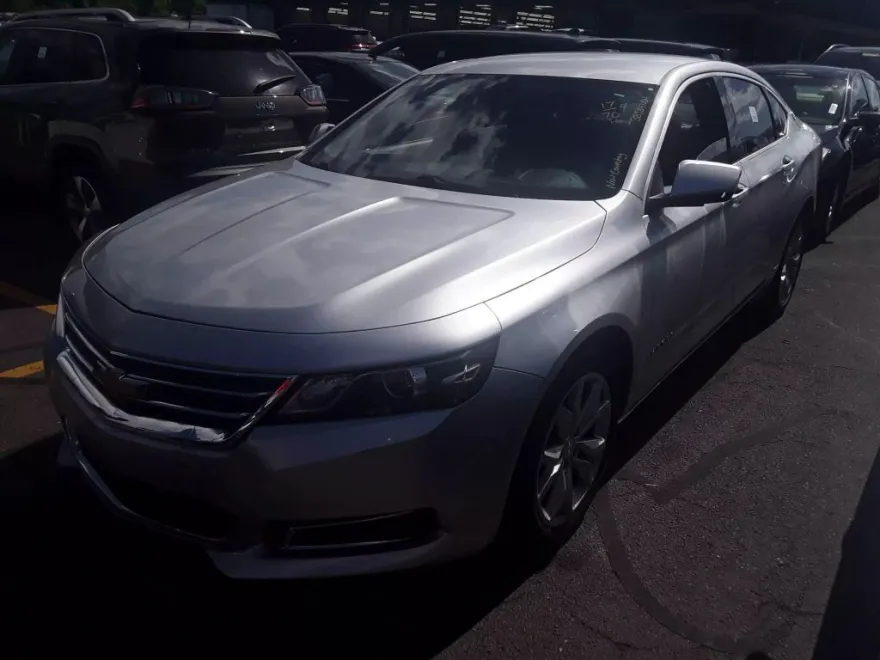 2017 Chevrolet Impala photo 1