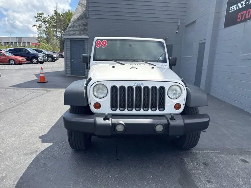 2009 Jeep Wrangler X photo 1