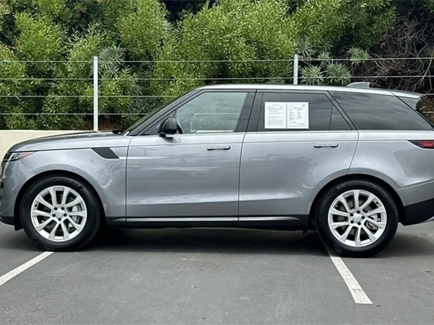 2025 Land Rover Range Rover Sport P360 S photo 1