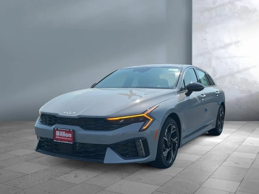 2026 Kia K5 GT-Line photo 1