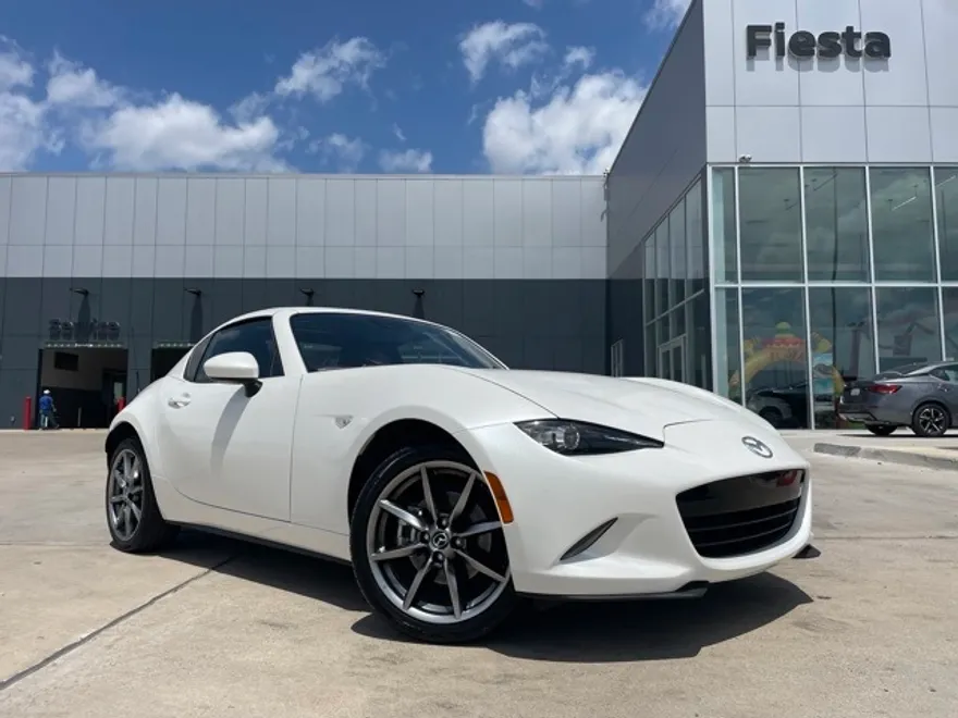2023 Mazda MX-5 Miata RF Miata Grand Touring photo 1