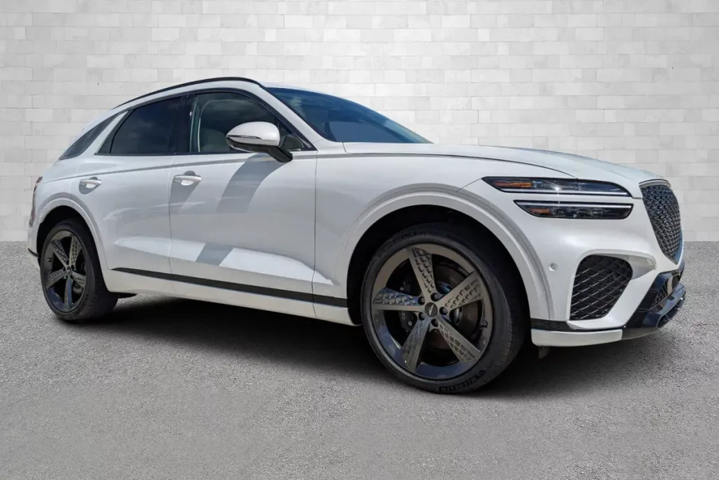 2025 Genesis GV70 Sport Advanced photo 1