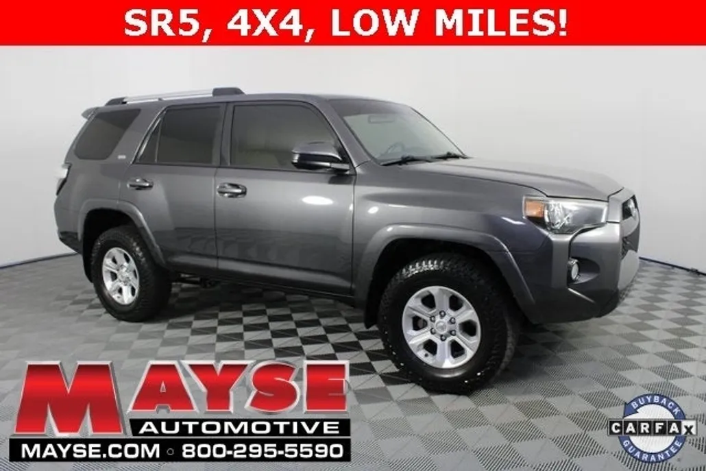 2019 Toyota 4Runner SR5 photo 1