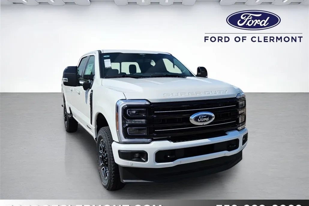 2025 Ford F-250 Platinum photo 1