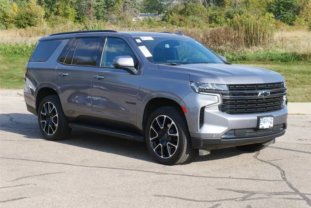 2022 Chevrolet Tahoe RST photo 1