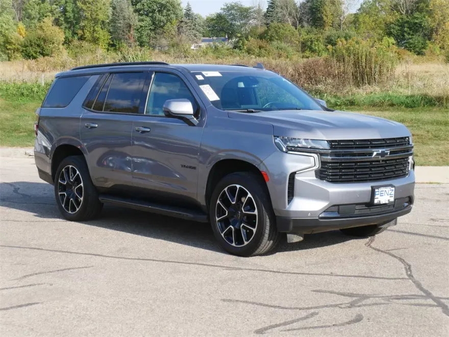 2022 Chevrolet Tahoe RST photo 1