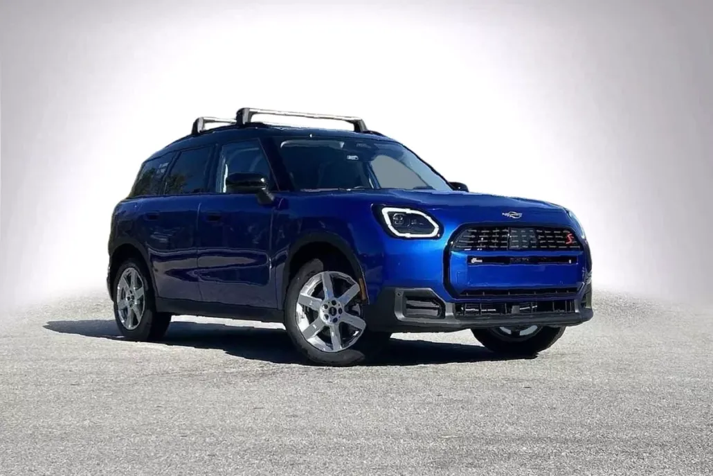 2025 Mini Countryman S ALL4 photo 1