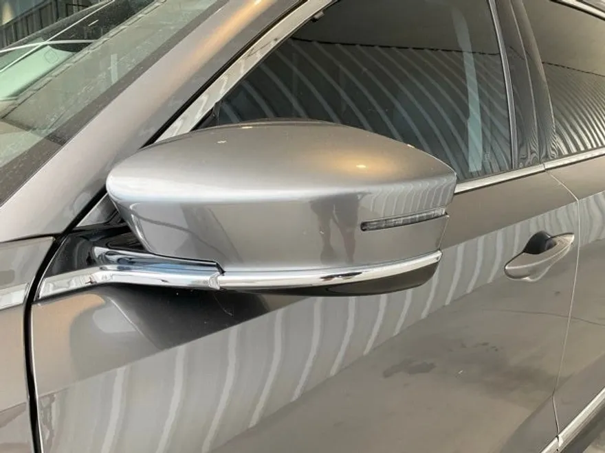 2022 Acura MDX photo 1