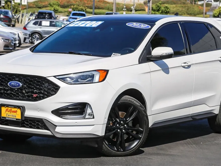 2020 Ford Edge ST photo 1
