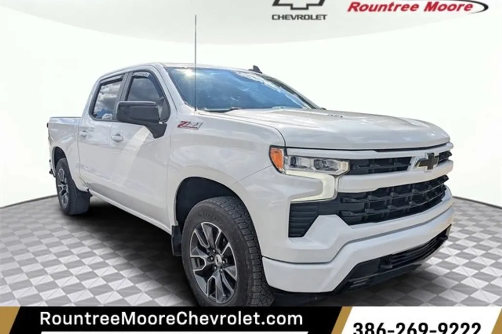2024 Chevrolet Silverado RST photo 1