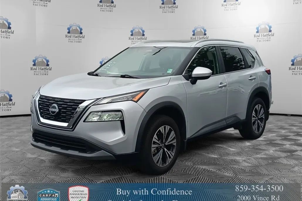 2023 Nissan Rogue SV photo 1