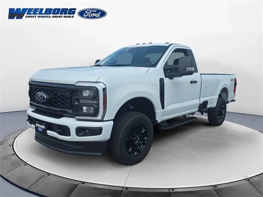2025 Ford F-350 photo 1