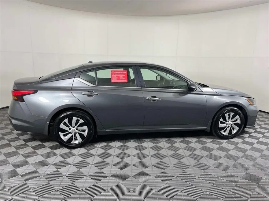 2025 Nissan Altima 2.5 S photo 1