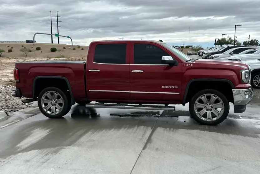 2018 Gmc Sierra 1500 SLT photo 1