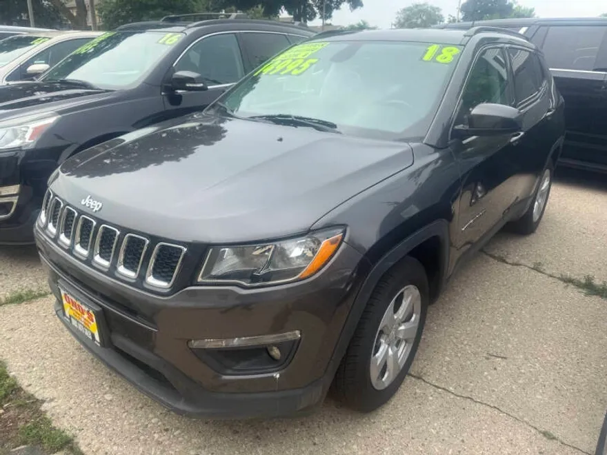 2018 Jeep Compass Latitude photo 1