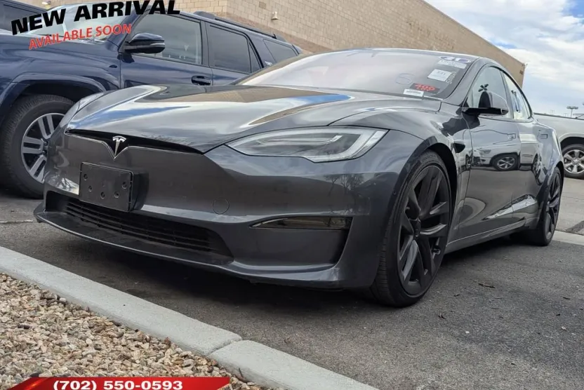 2021 Tesla Model S Plaid photo 1