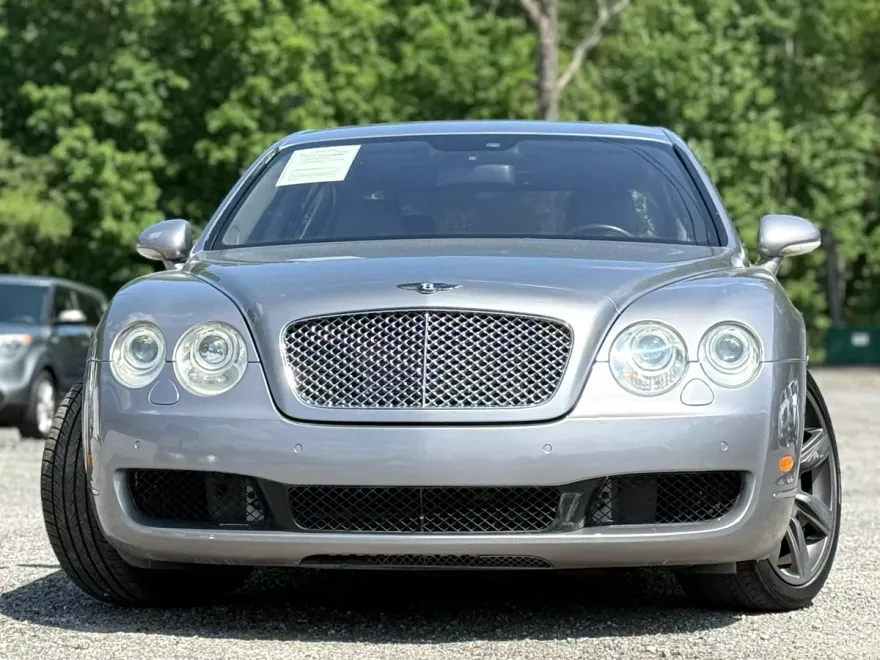 2006 Bentley Continental Flying Spur photo 1
