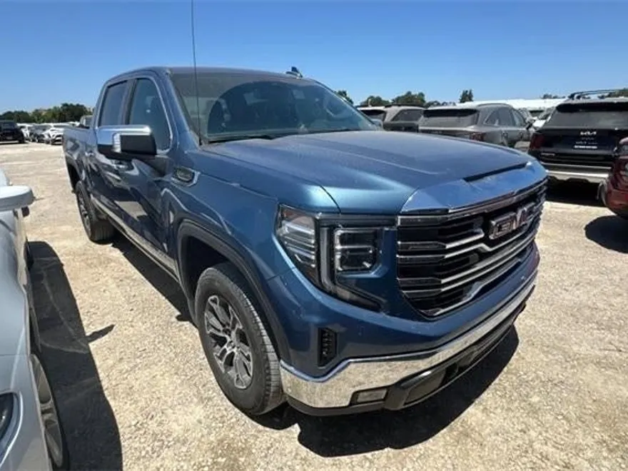 2024 Gmc Sierra 1500 SLT photo 1