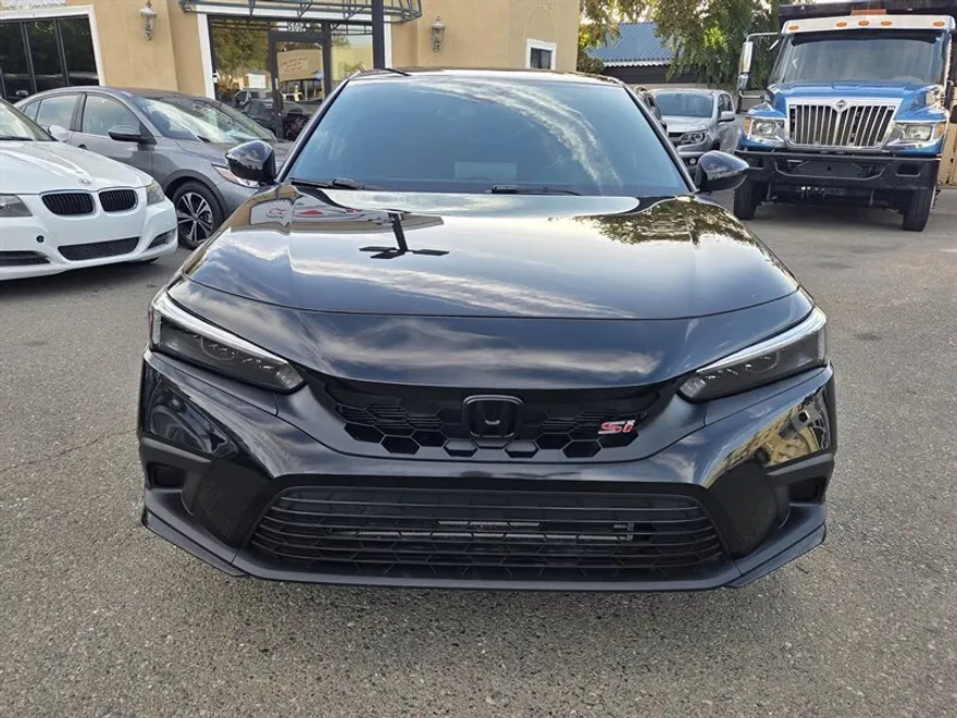 2022 Honda Civic Si photo 1