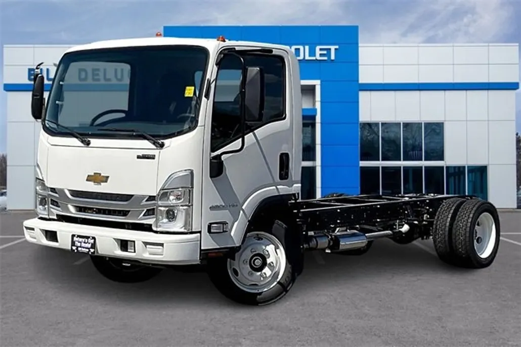 2024 Chevrolet Silverado 4500HD Base photo 1