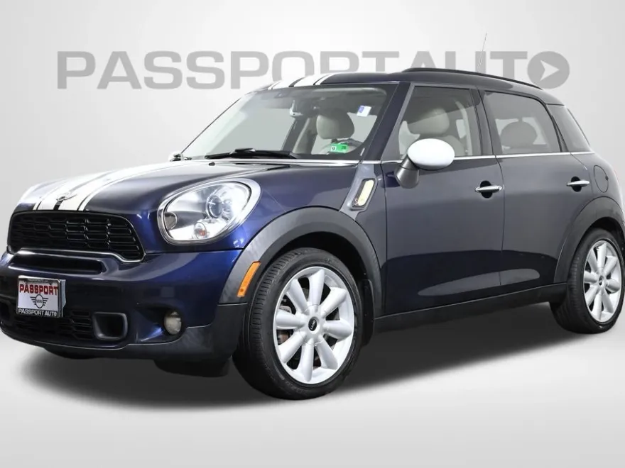 2013 Mini Countryman S photo 1