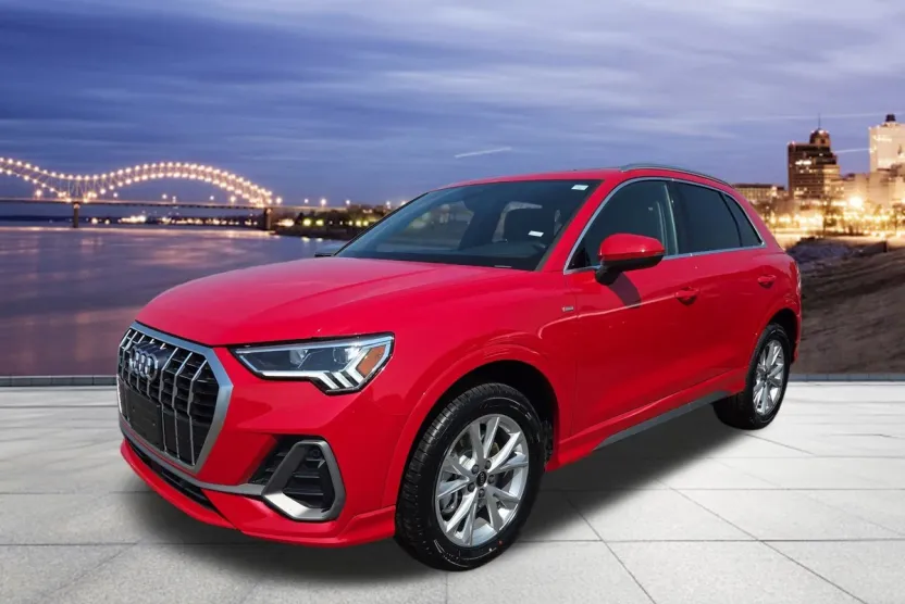 2023 Audi Q3 S line Premium photo 1